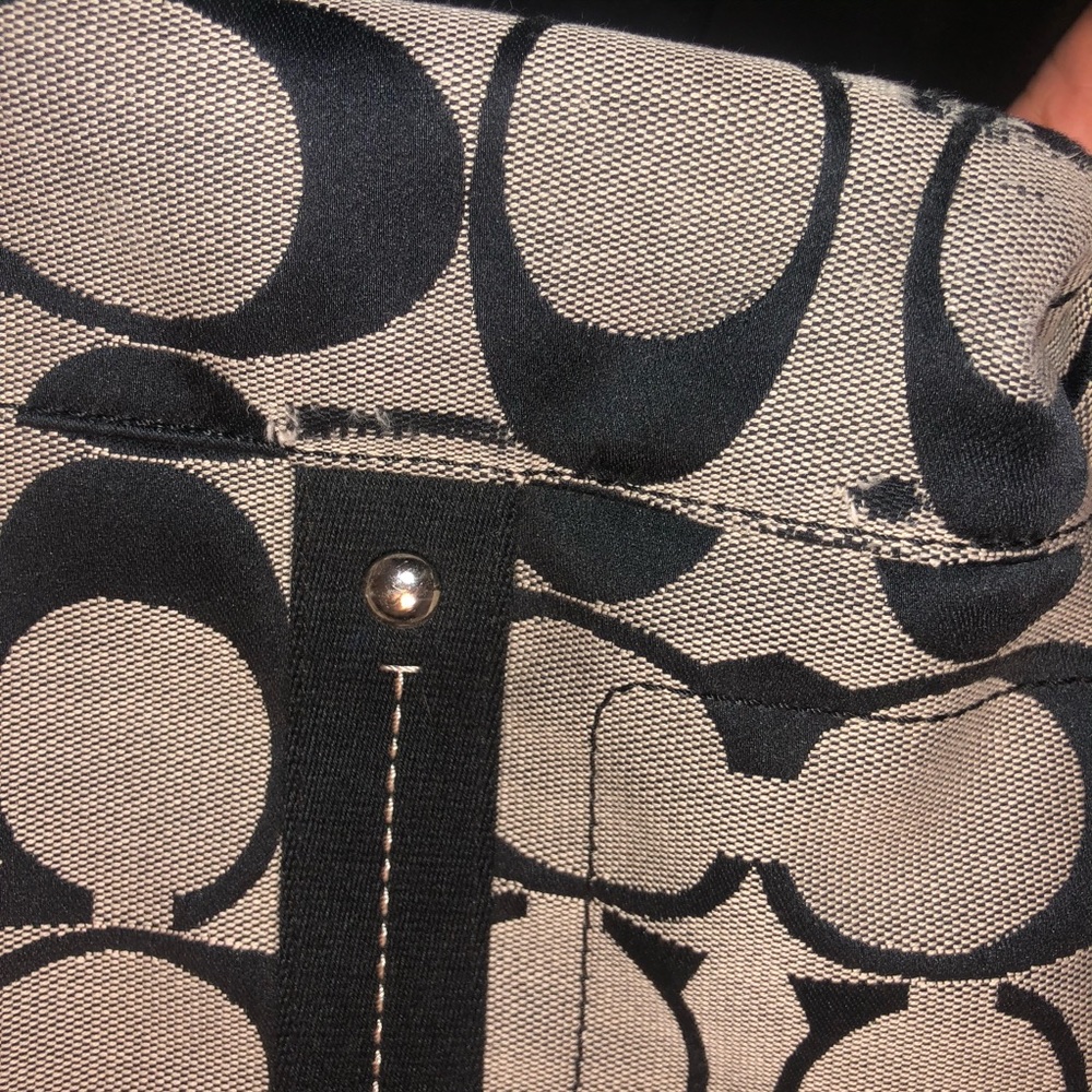 Coach Purse - Picture 7 of 8